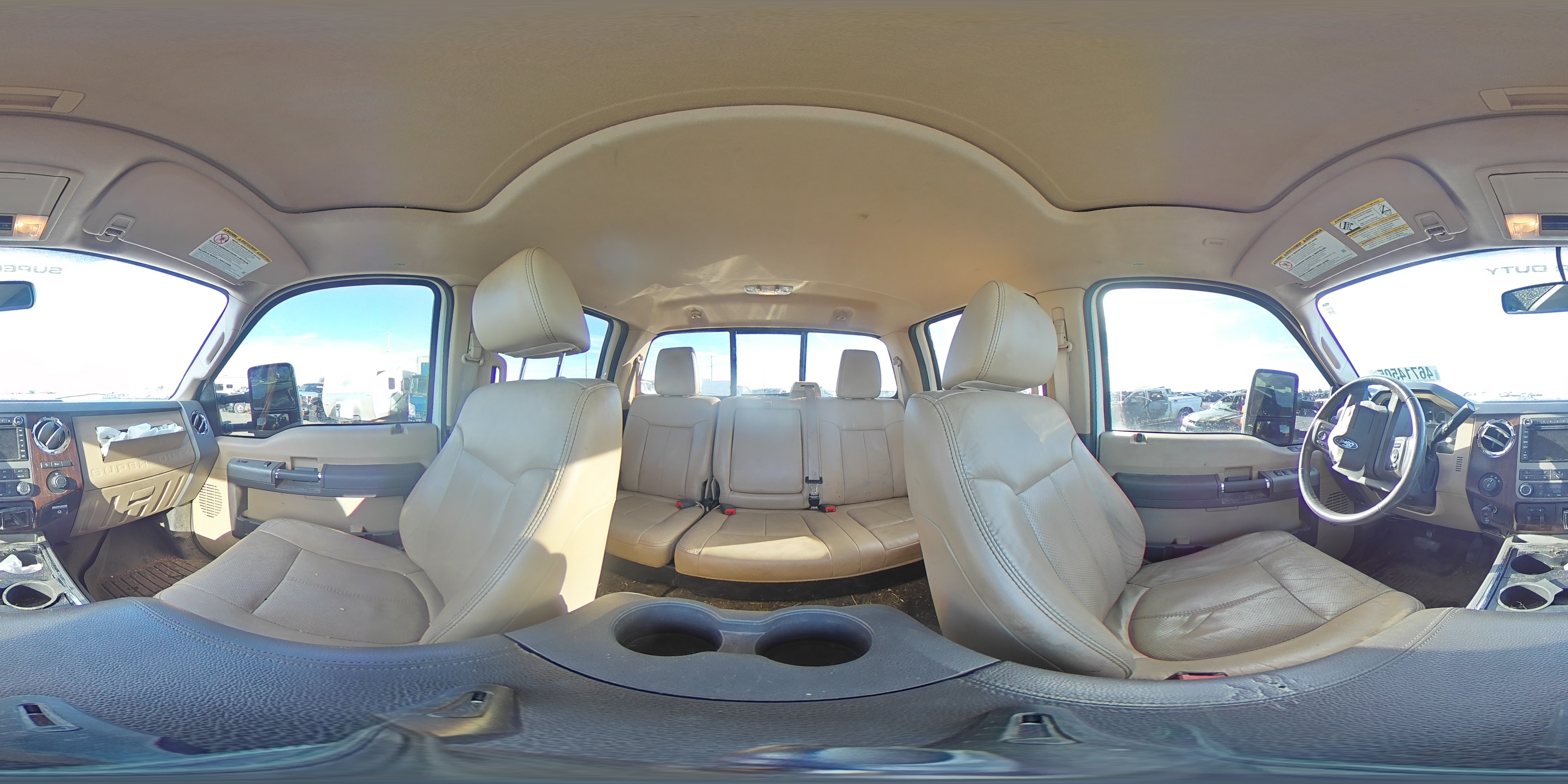 2011 Ford F350 - Image 13