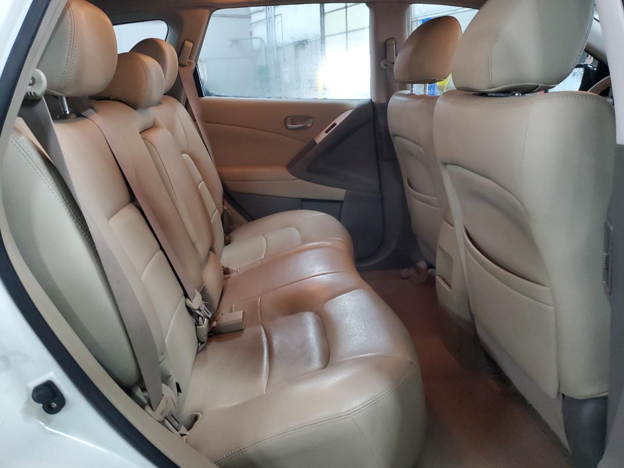 2009 Nissan Murano - Image 11