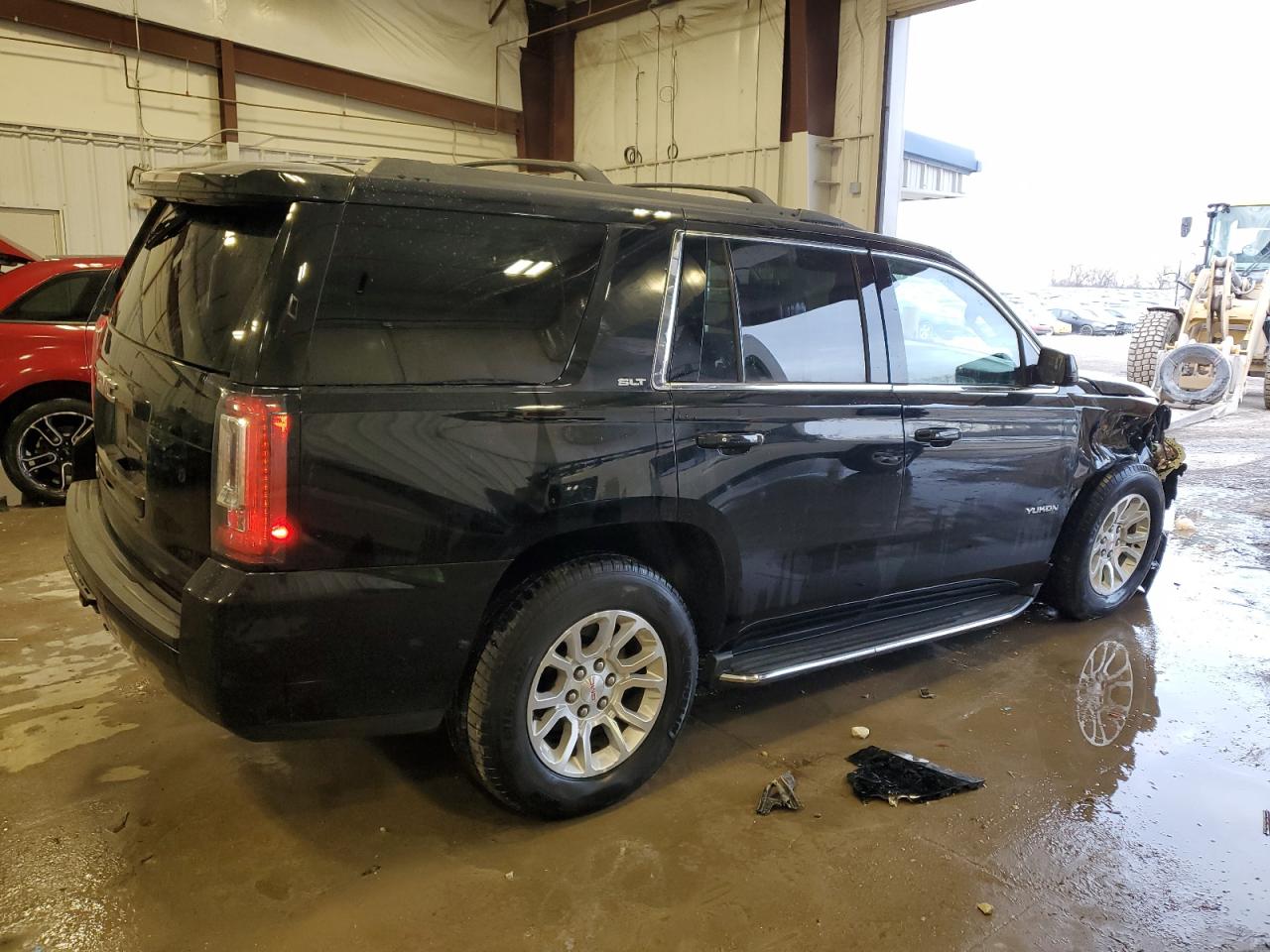 2015 GMC Yukon - Image 3