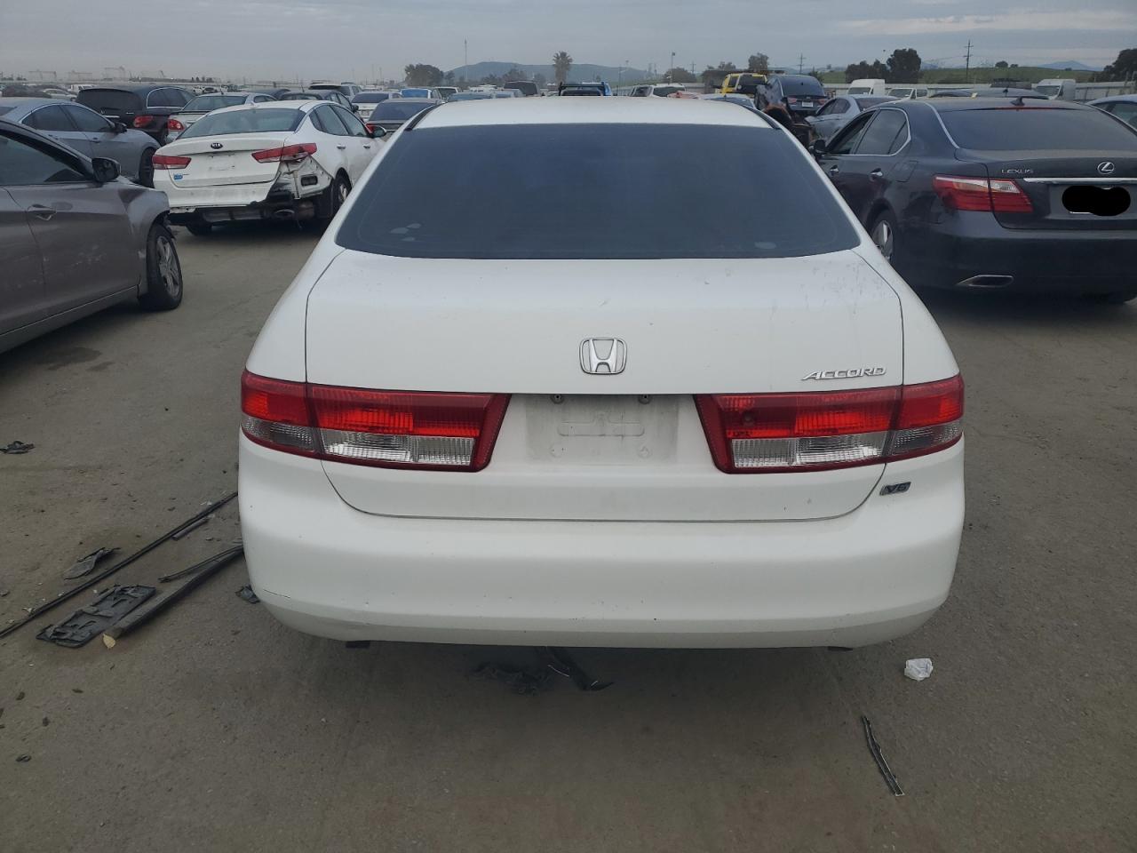 2003 Honda Accord - Image 6