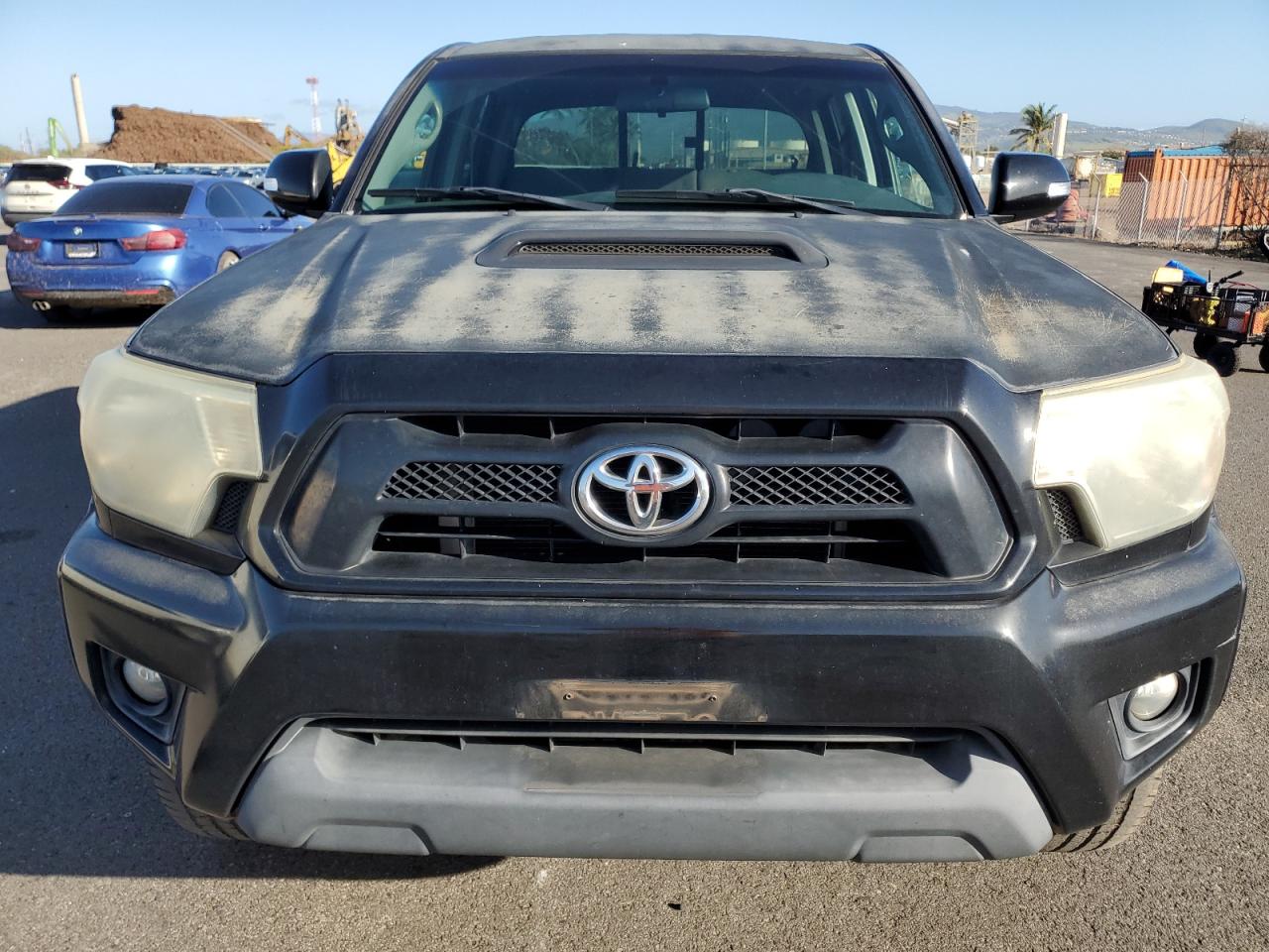 2015 Toyota Tacoma - Image 5