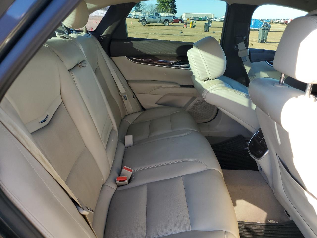 2013 Cadillac XTS - Image 10