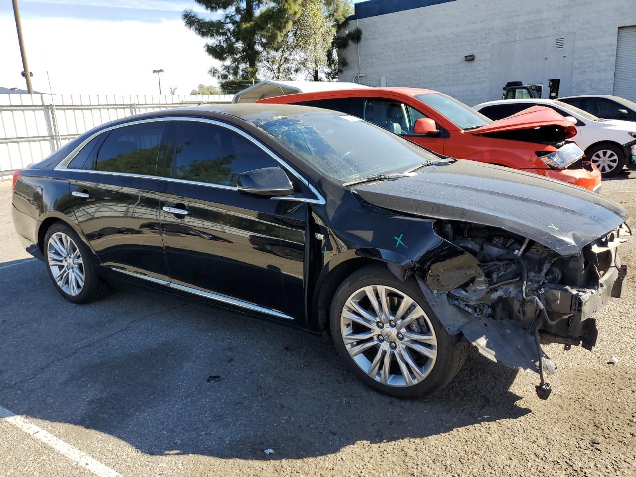 2018 Cadillac XTS - Image 4
