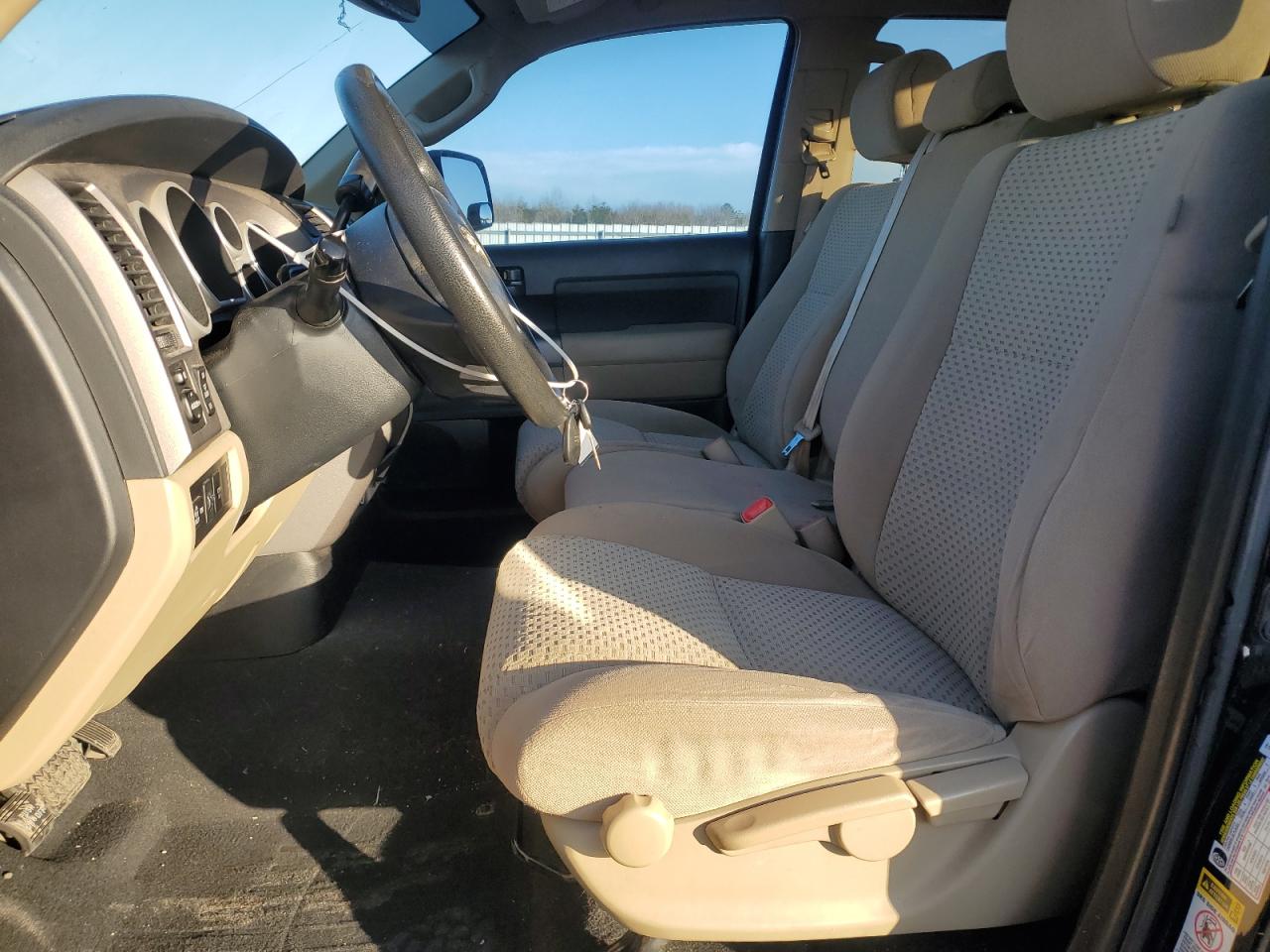 2012 Toyota Tundra - Image 7