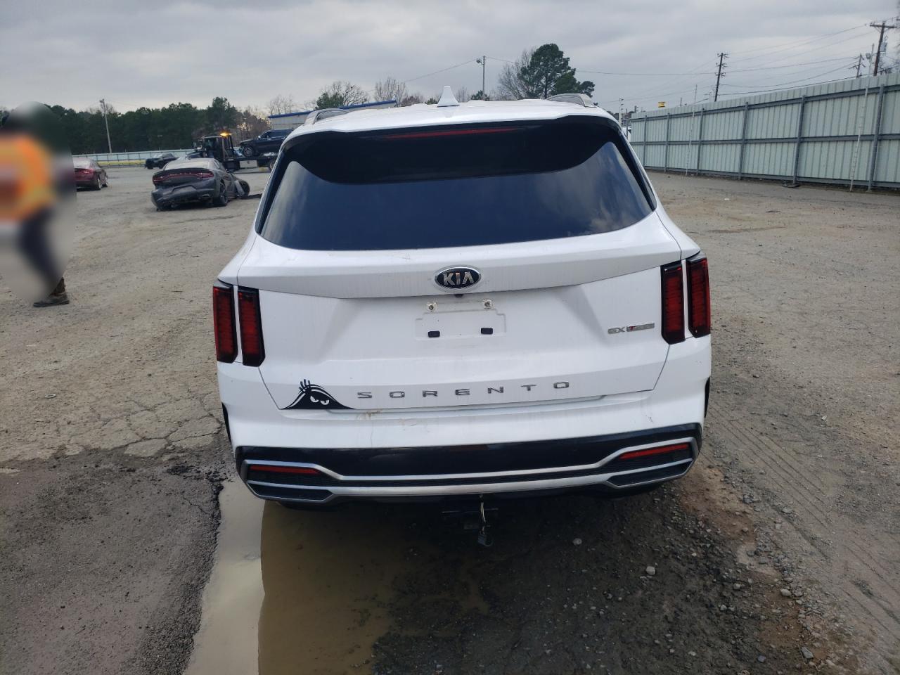 2021 Kia Sorento - Image 6