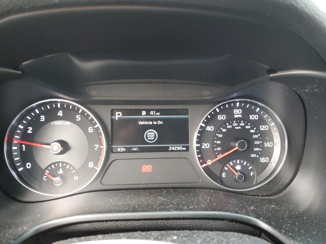 2023 Kia Forte - Image 9