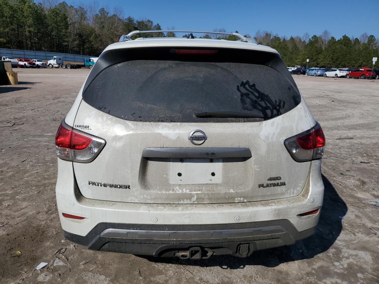 2014 Nissan Pathfinder - Image 6