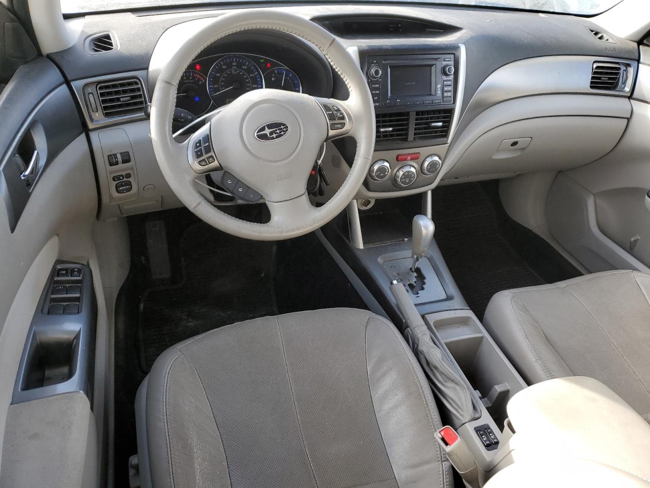 2013 Subaru Forester - Image 8