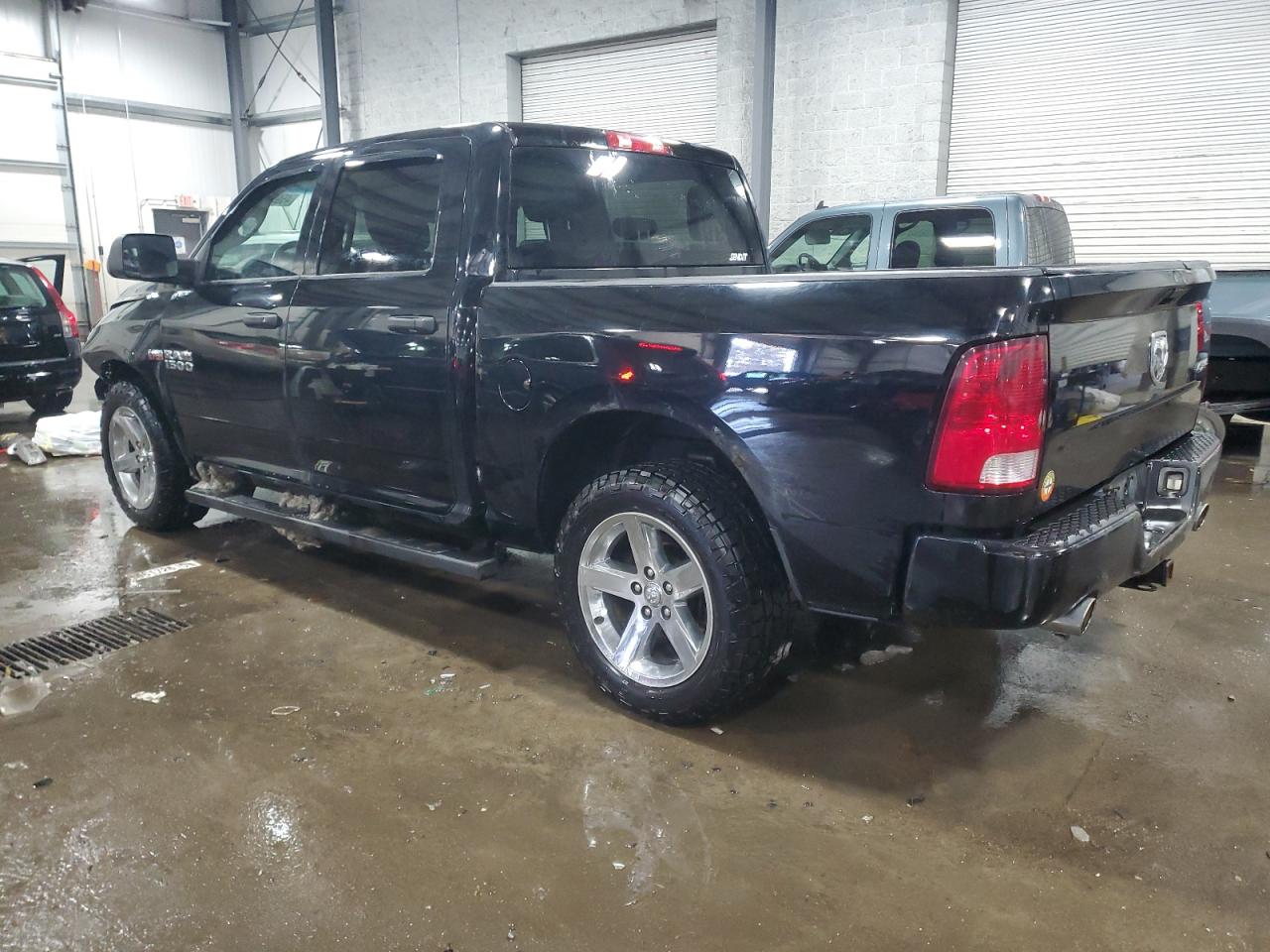 2014 RAM 1500 - Image 2