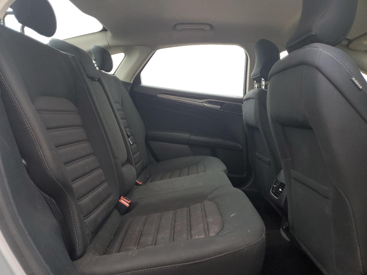 2018 Ford Fusion - Image 10