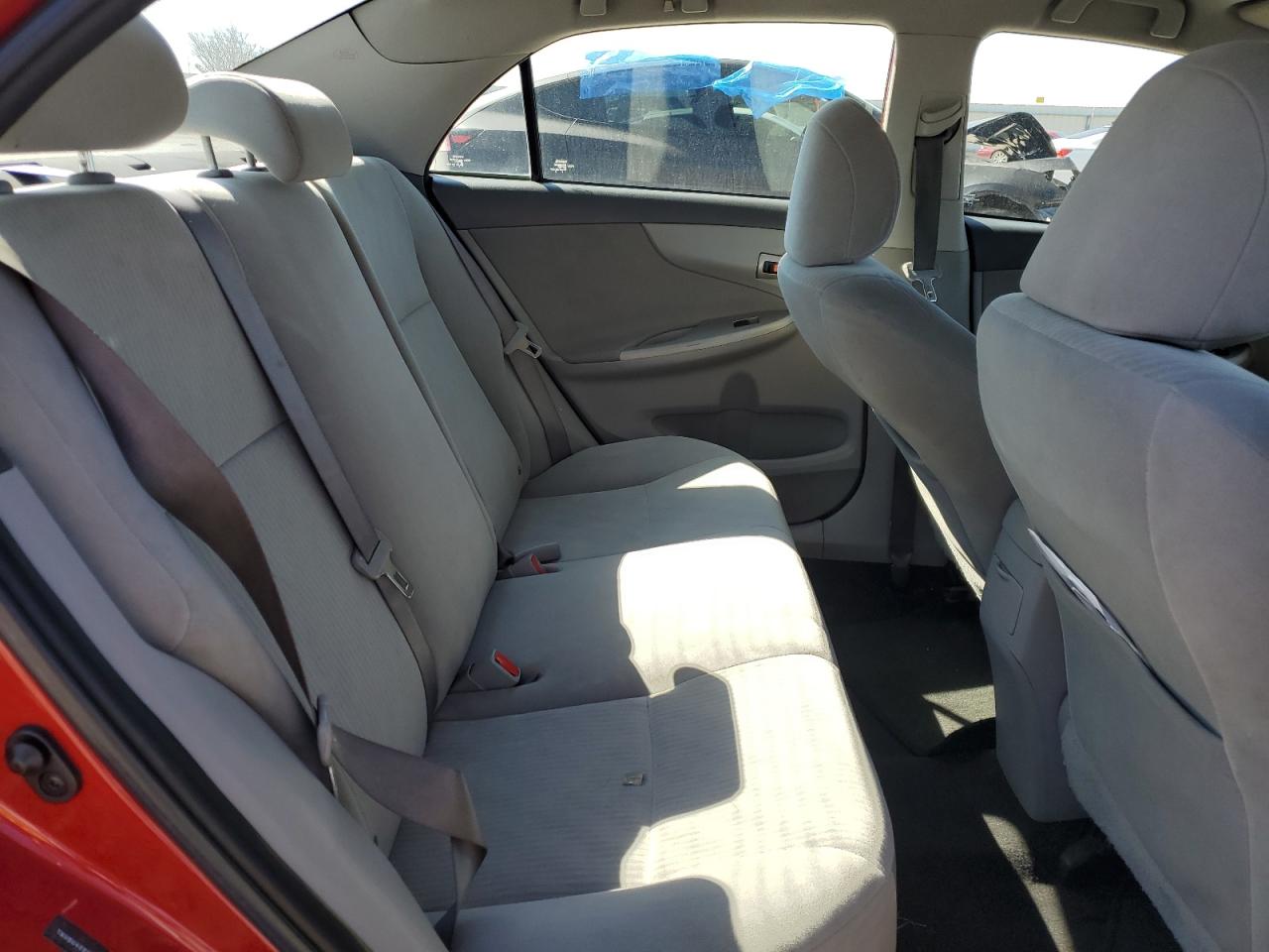 2010 Toyota Corolla - Image 10