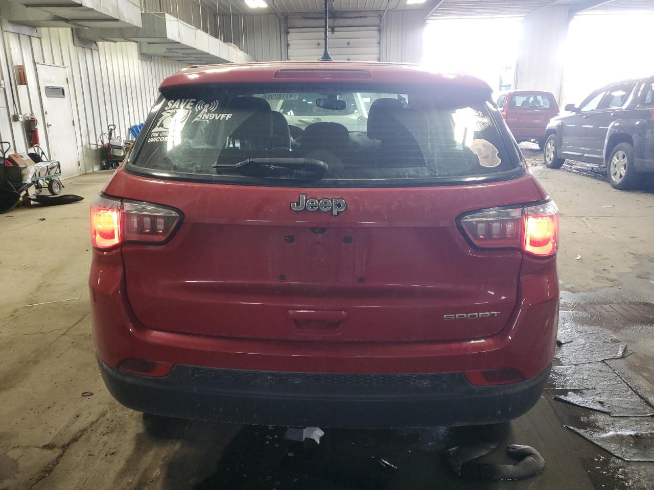 2018 Jeep Compass - Image 6