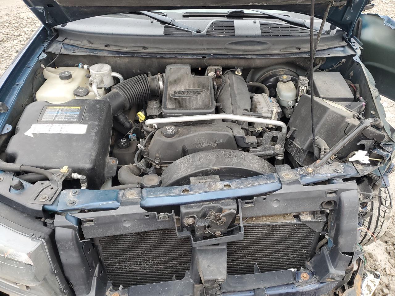 2004 Chevrolet TrailBlazer - Image 13