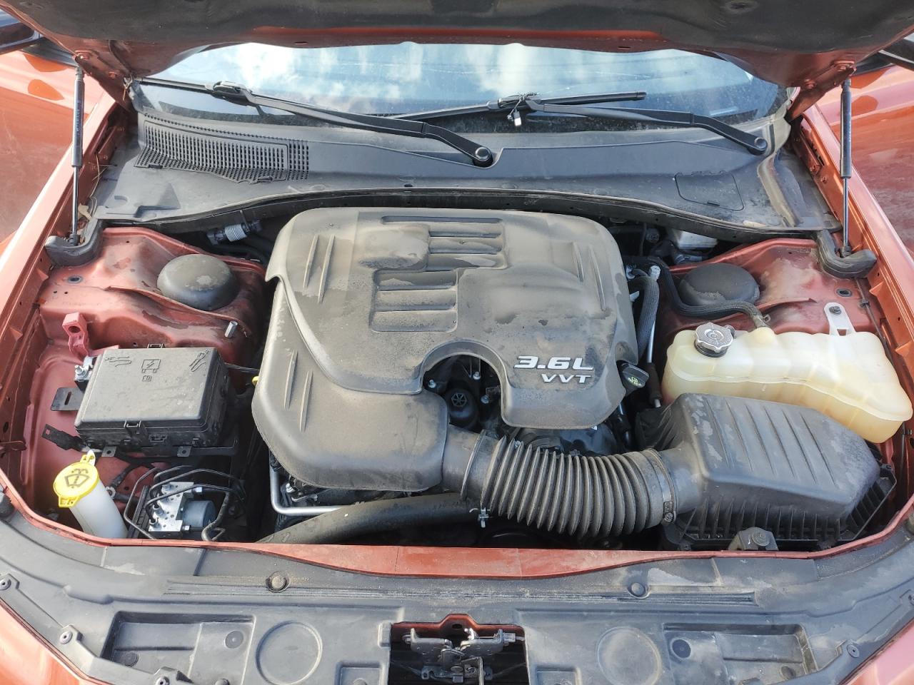 2021 Chrysler 300 - Image 12