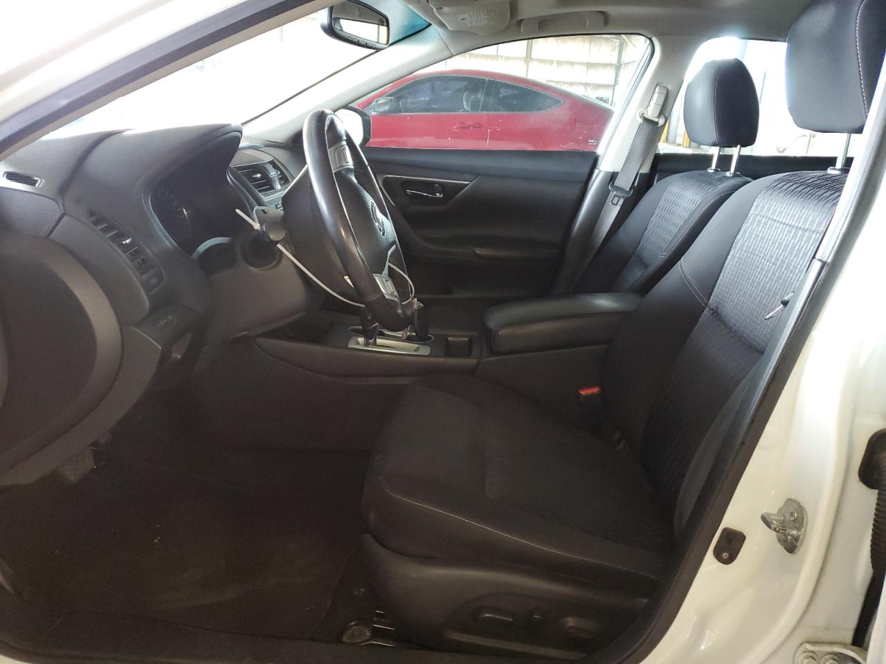2016 Nissan Altima - Image 7