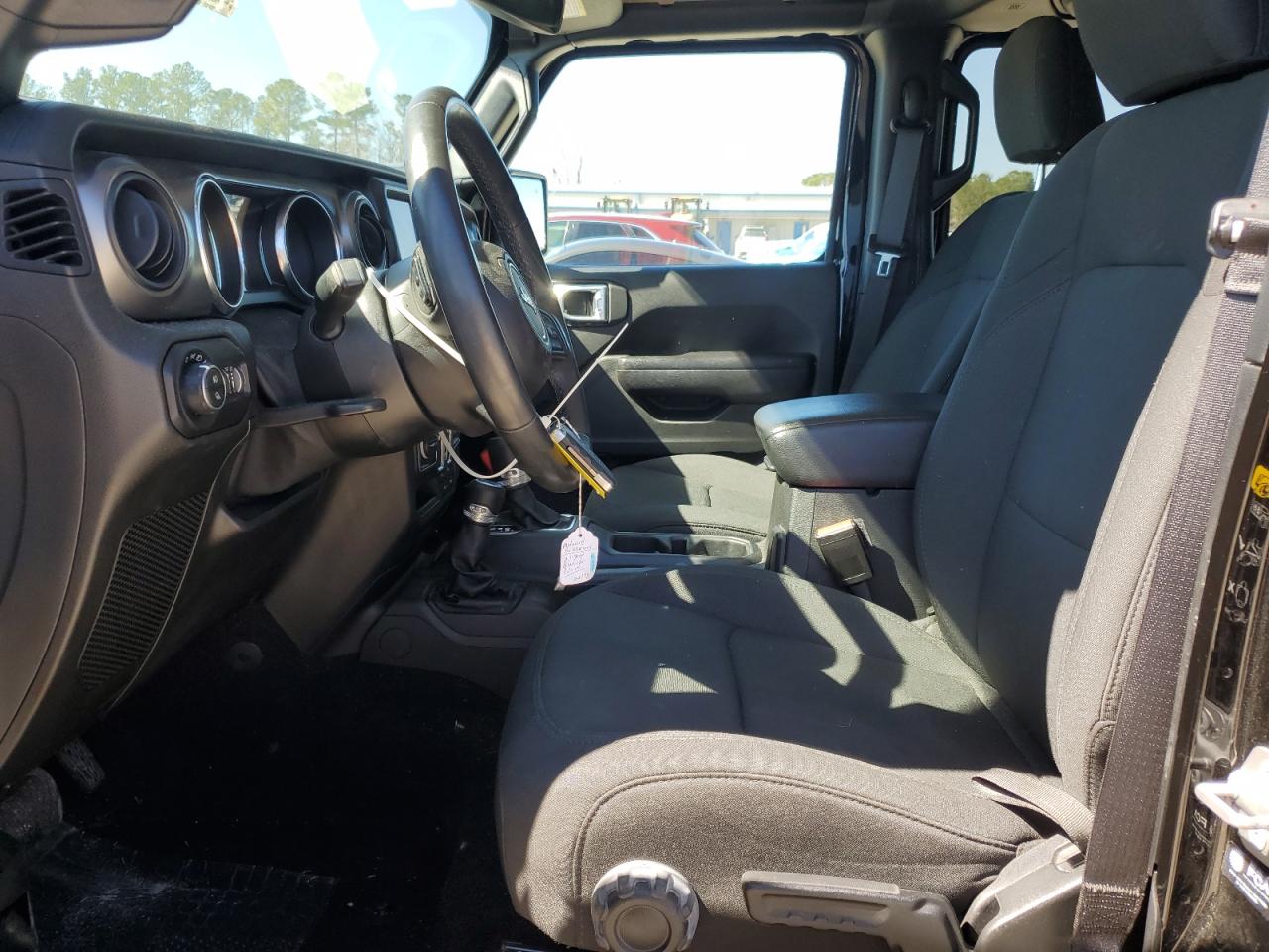 2021 Jeep Gladiator - Image 7