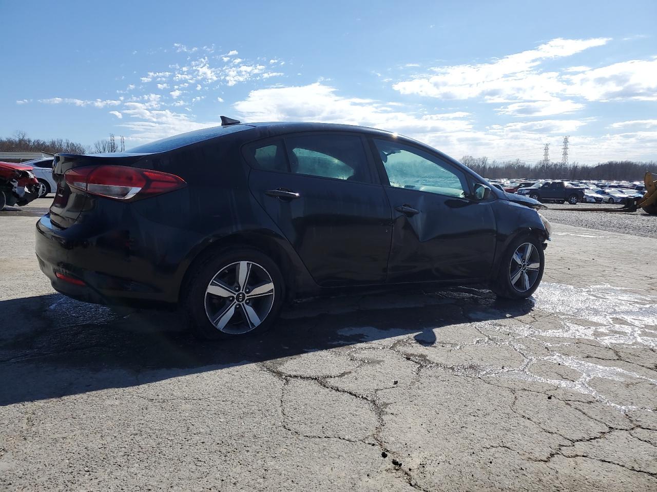 2018 Kia Forte - Image 3