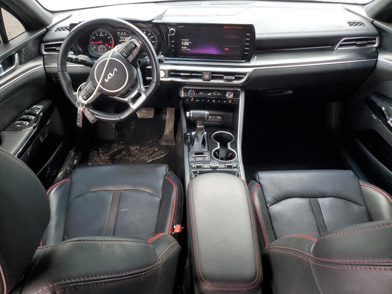 2023 Kia K5 - Image 8