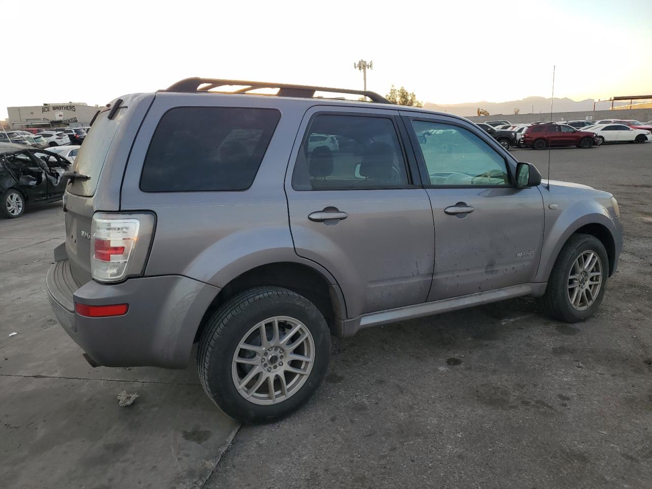 2008 Mercury Mariner - Image 3