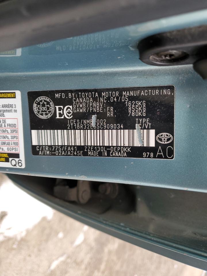 2005 Toyota Corolla - Image 12