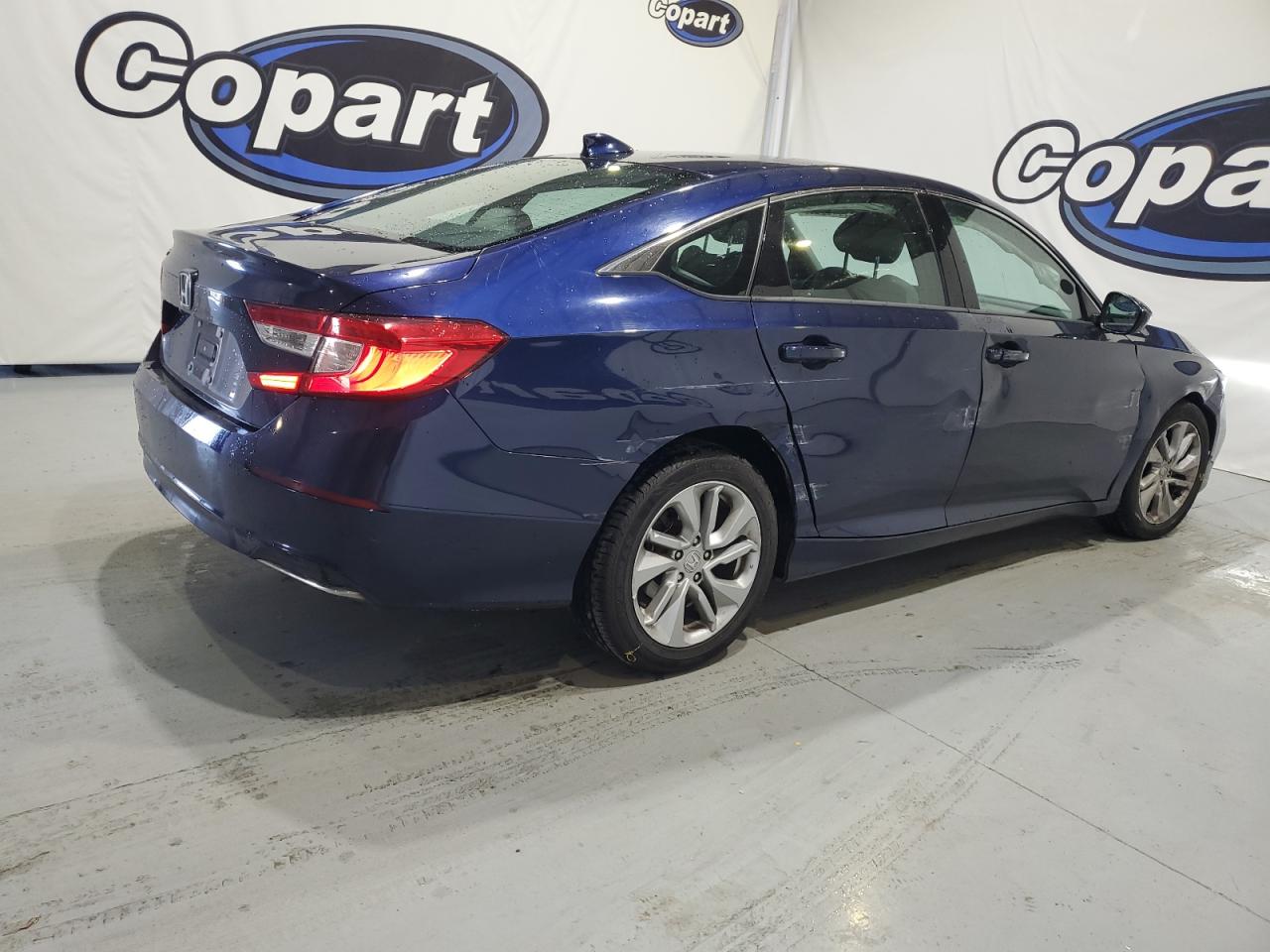 2020 Honda Accord - Image 3