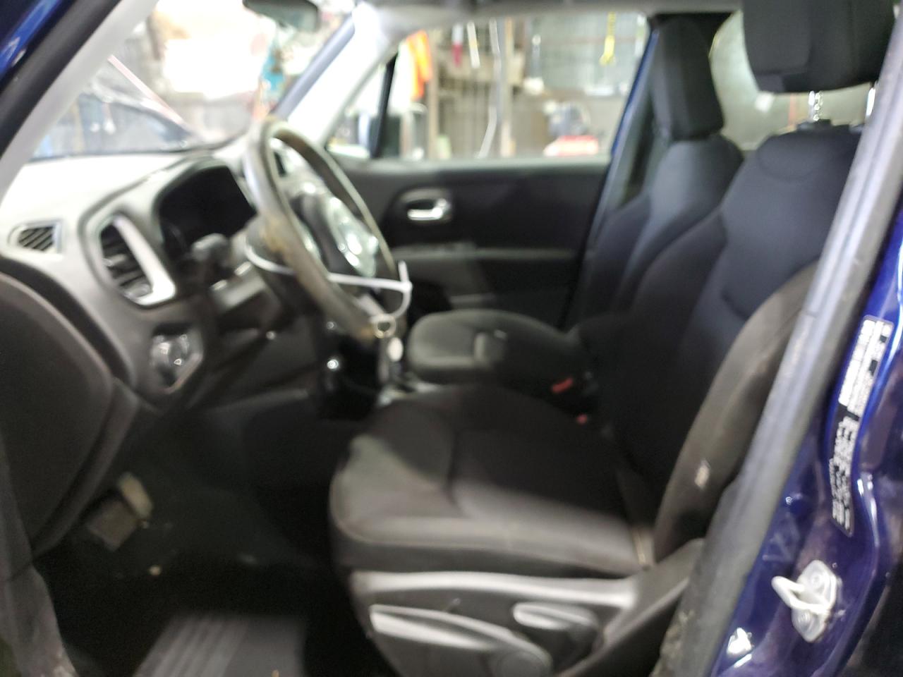 2019 Jeep Renegade - Image 7