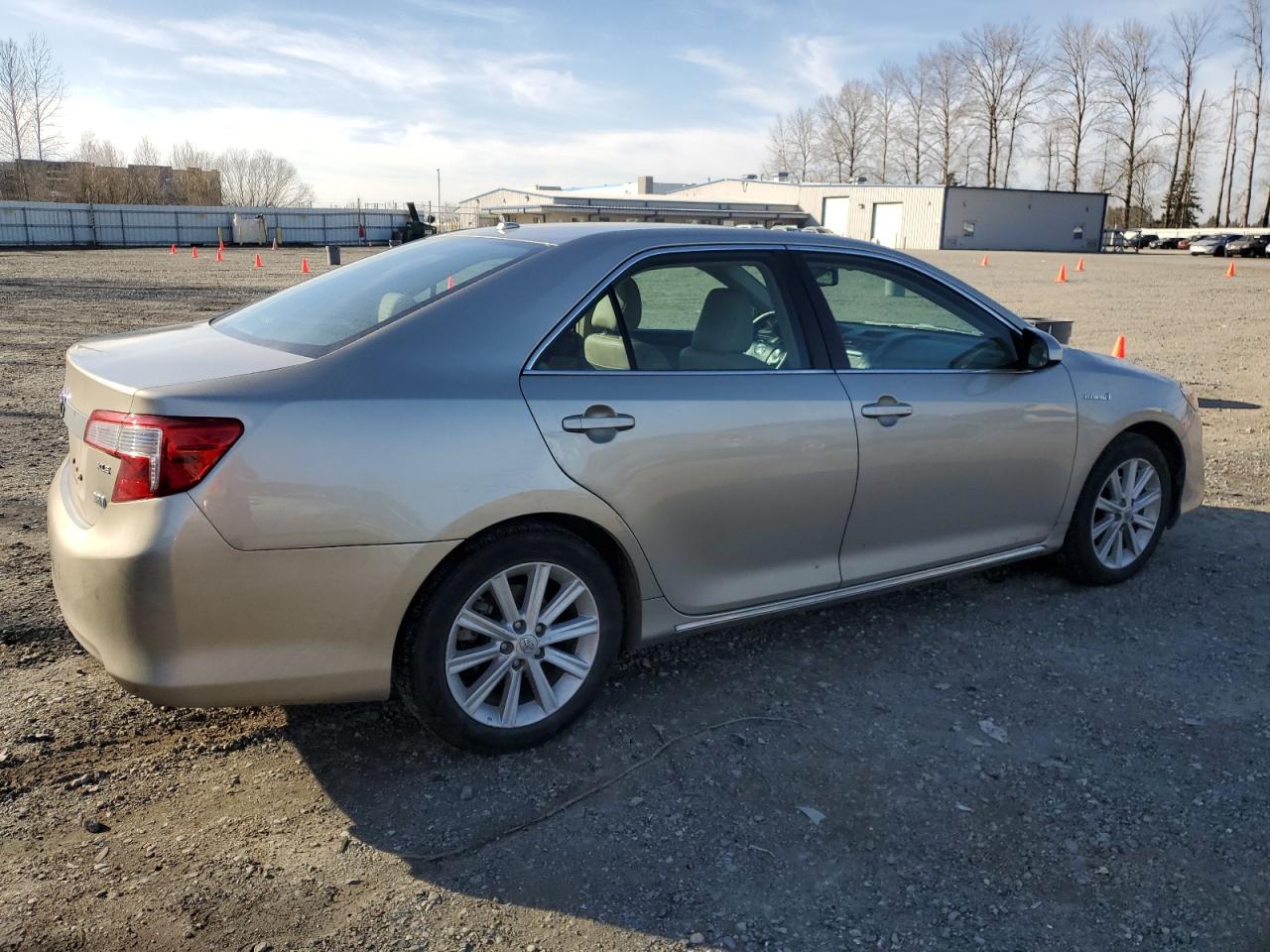 2013 Toyota Camry - Image 3