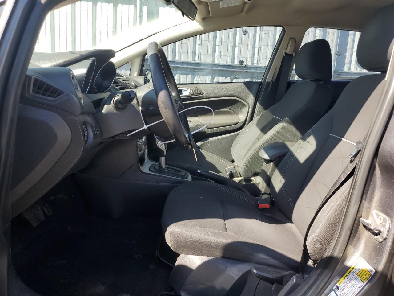 2014 Ford Fiesta - Image 7