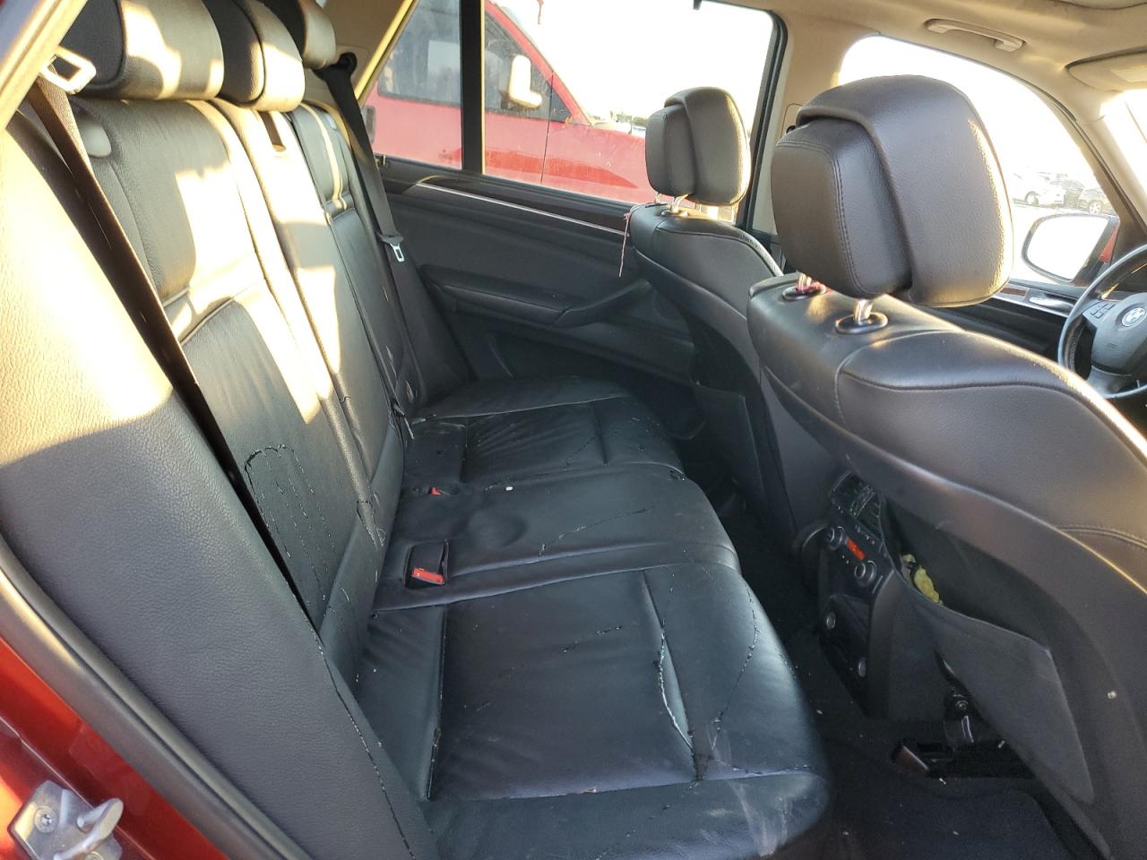 2011 BMW X5 - Image 11