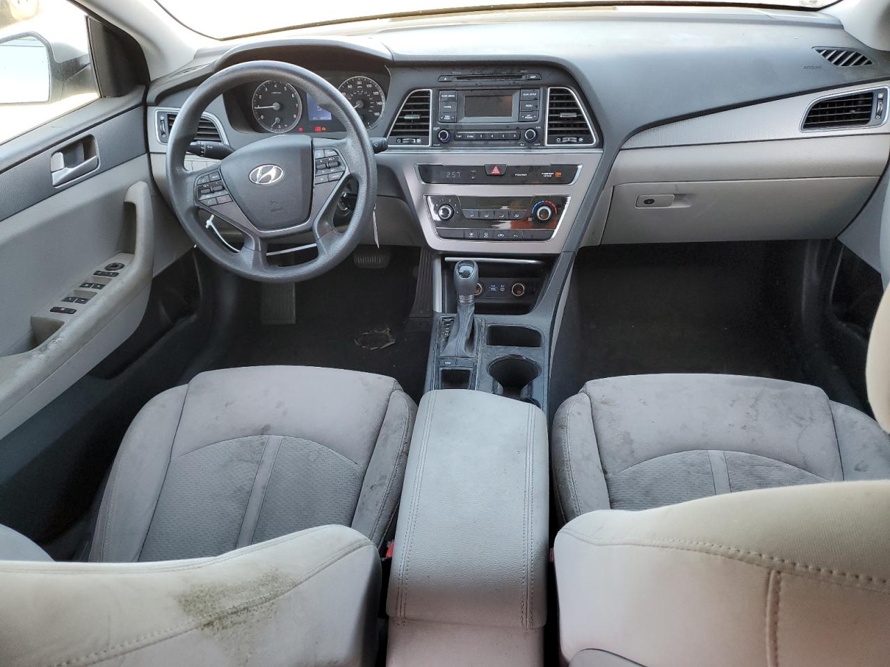 2015 Hyundai Sonata - Image 8
