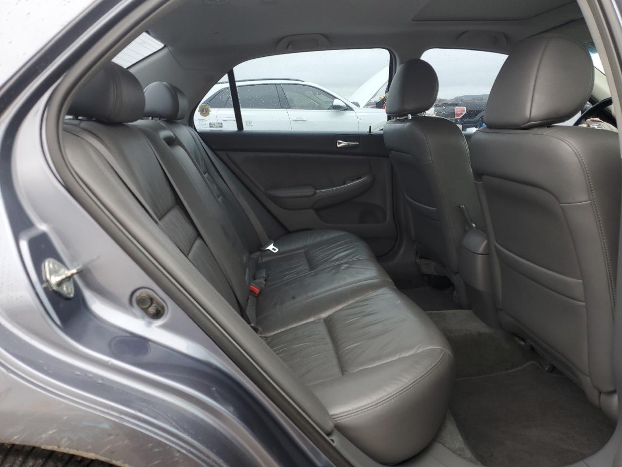 2007 Honda Accord - Image 10
