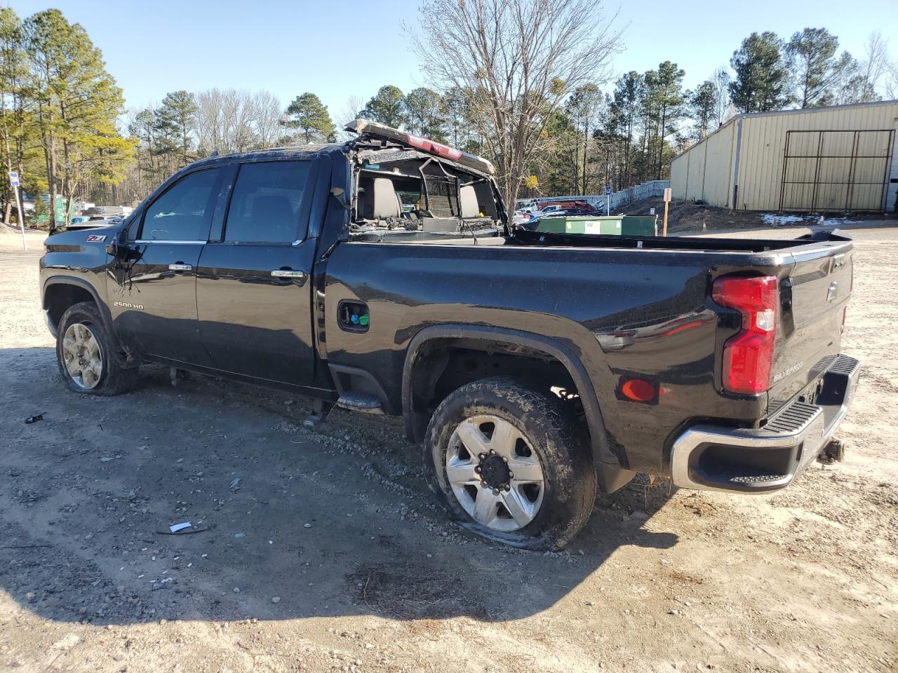 2022 Chevrolet Silverado - Image 2
