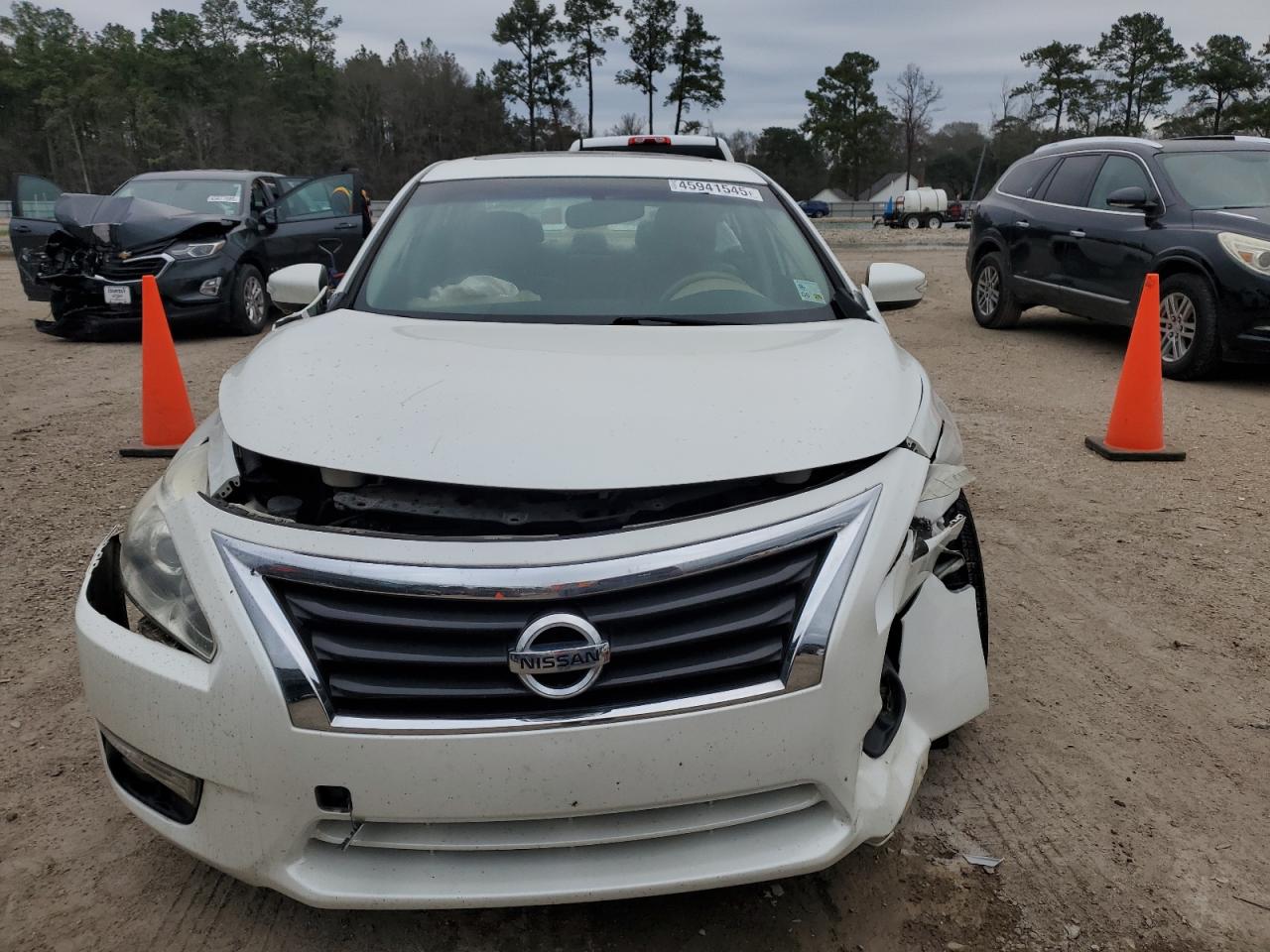 2014 Nissan Altima - Image 5