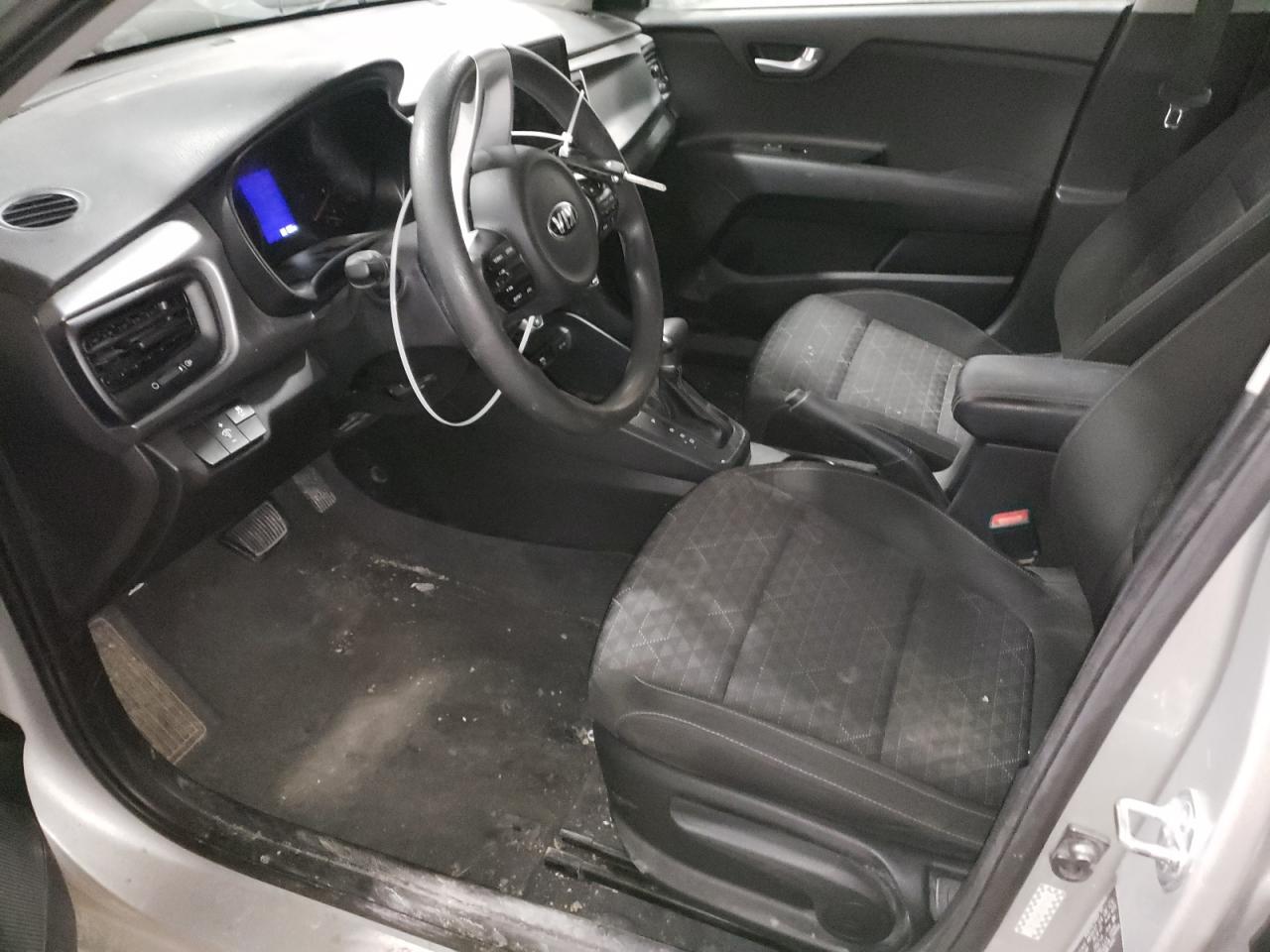 2021 Kia Rio - Image 7