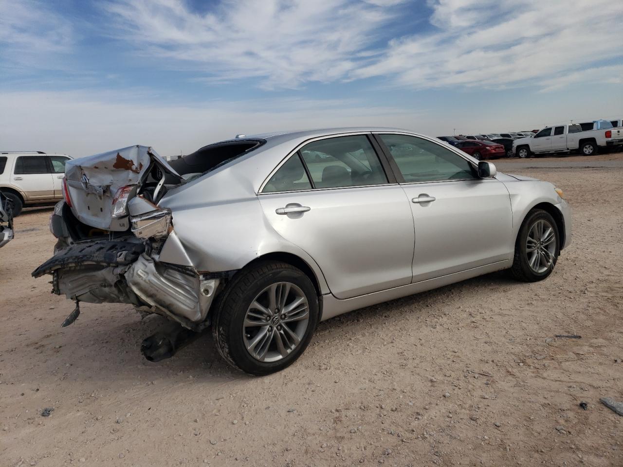 2011 Toyota Camry - Image 3