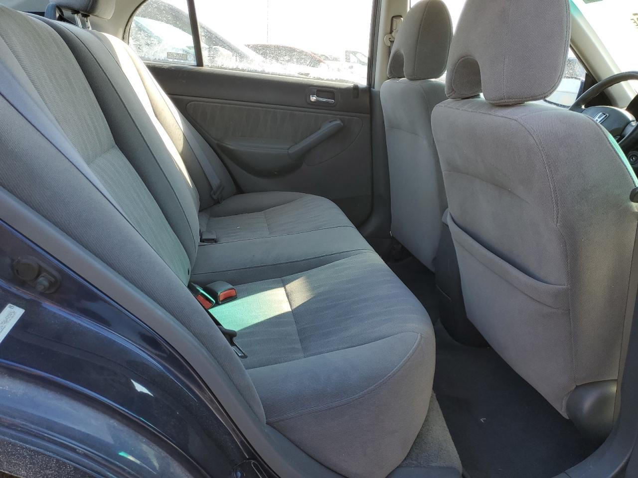 2004 Honda Civic - Image 11