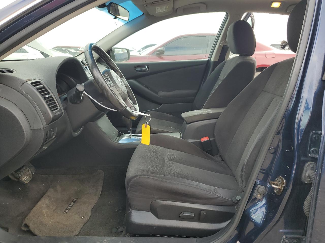 2010 Nissan Altima - Image 7