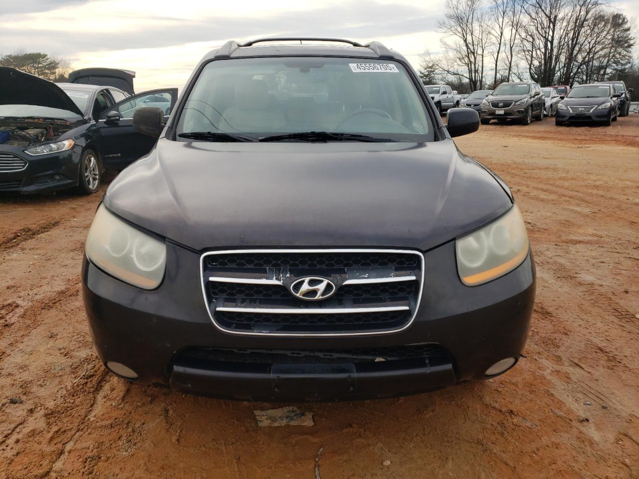 2009 Hyundai Santa Fe - Image 5