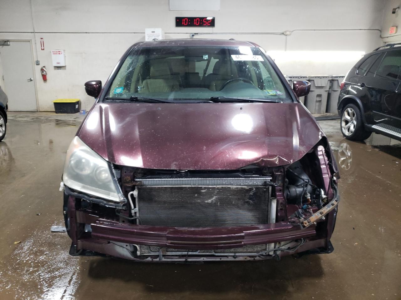 2010 Honda Odyssey - Image 5