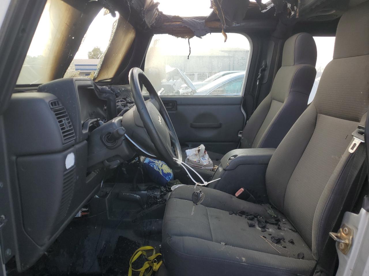 2006 Jeep Wrangler - Image 7