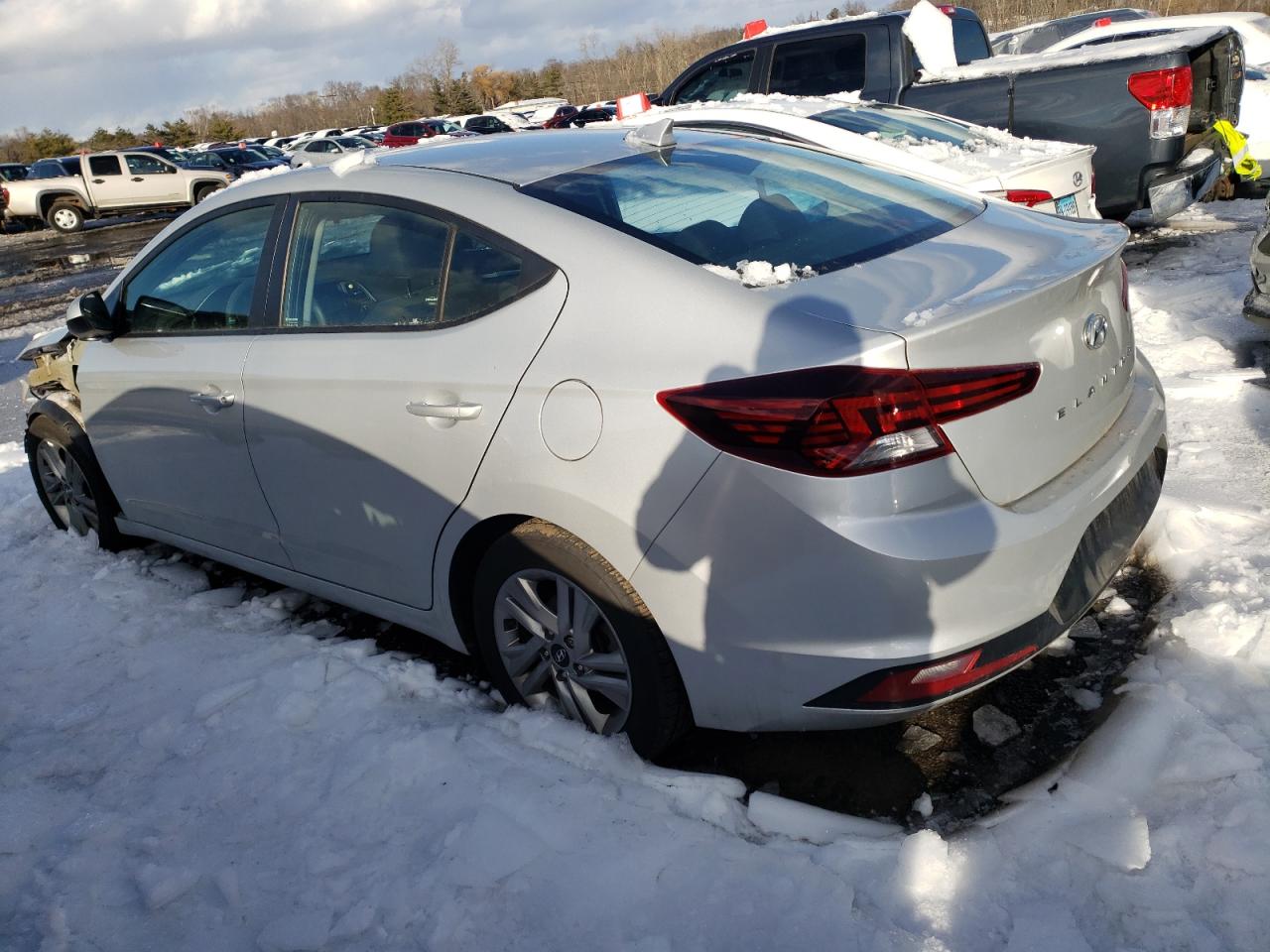 2020 Hyundai Elantra - Image 2