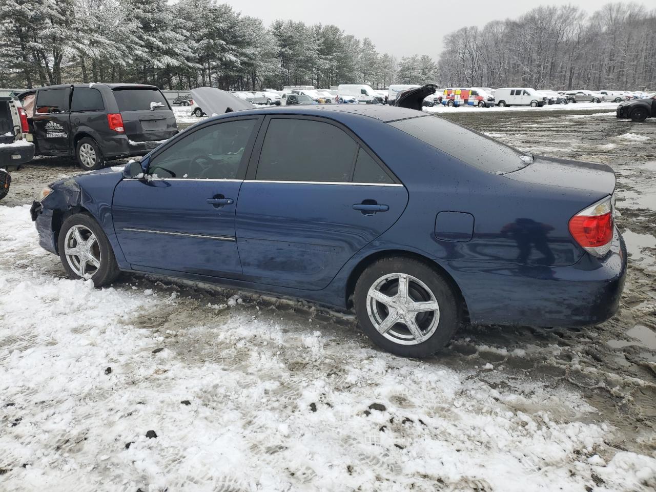 2006 Toyota Camry - Image 2