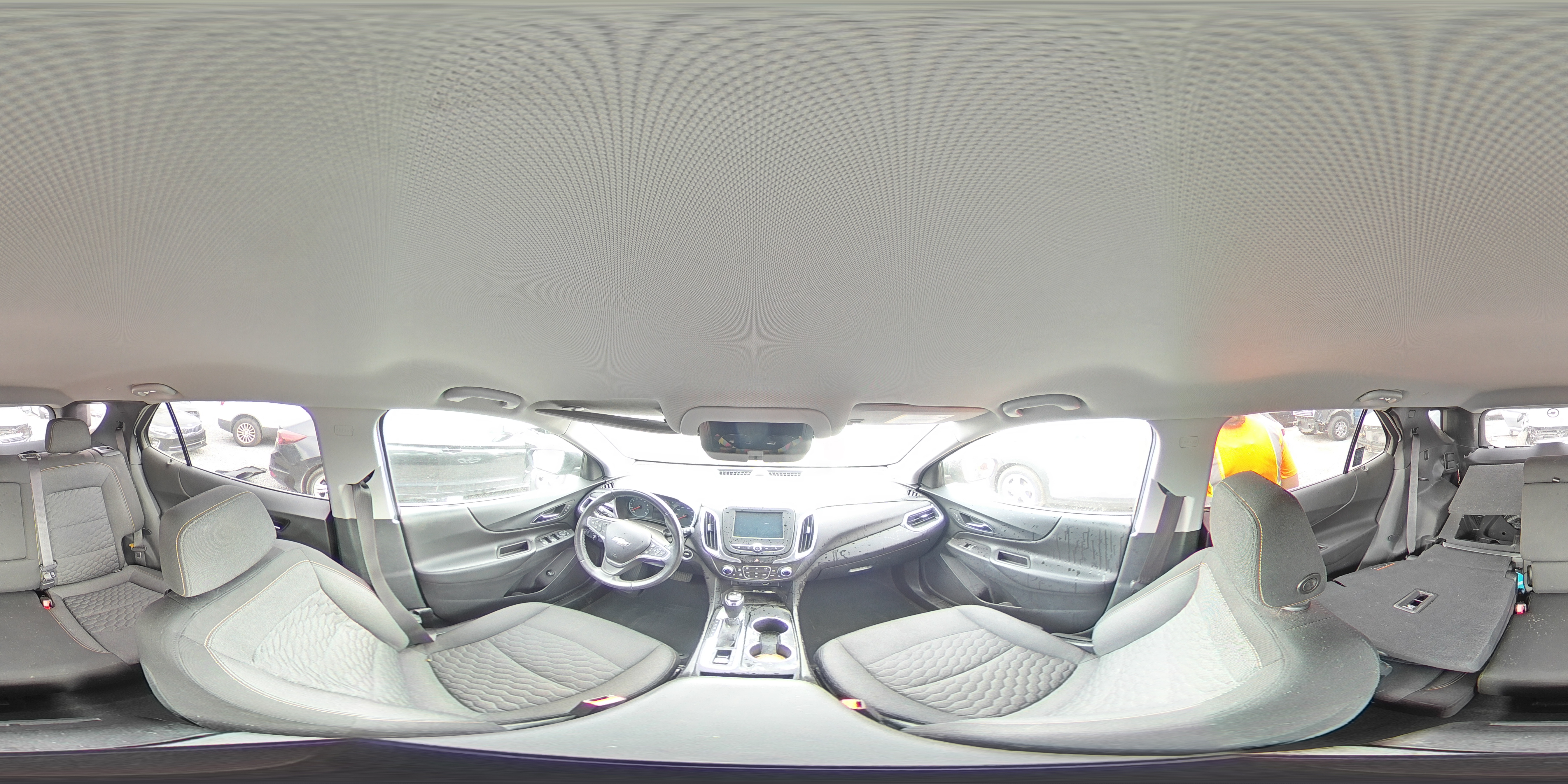 2018 Chevrolet Equinox - Image 13