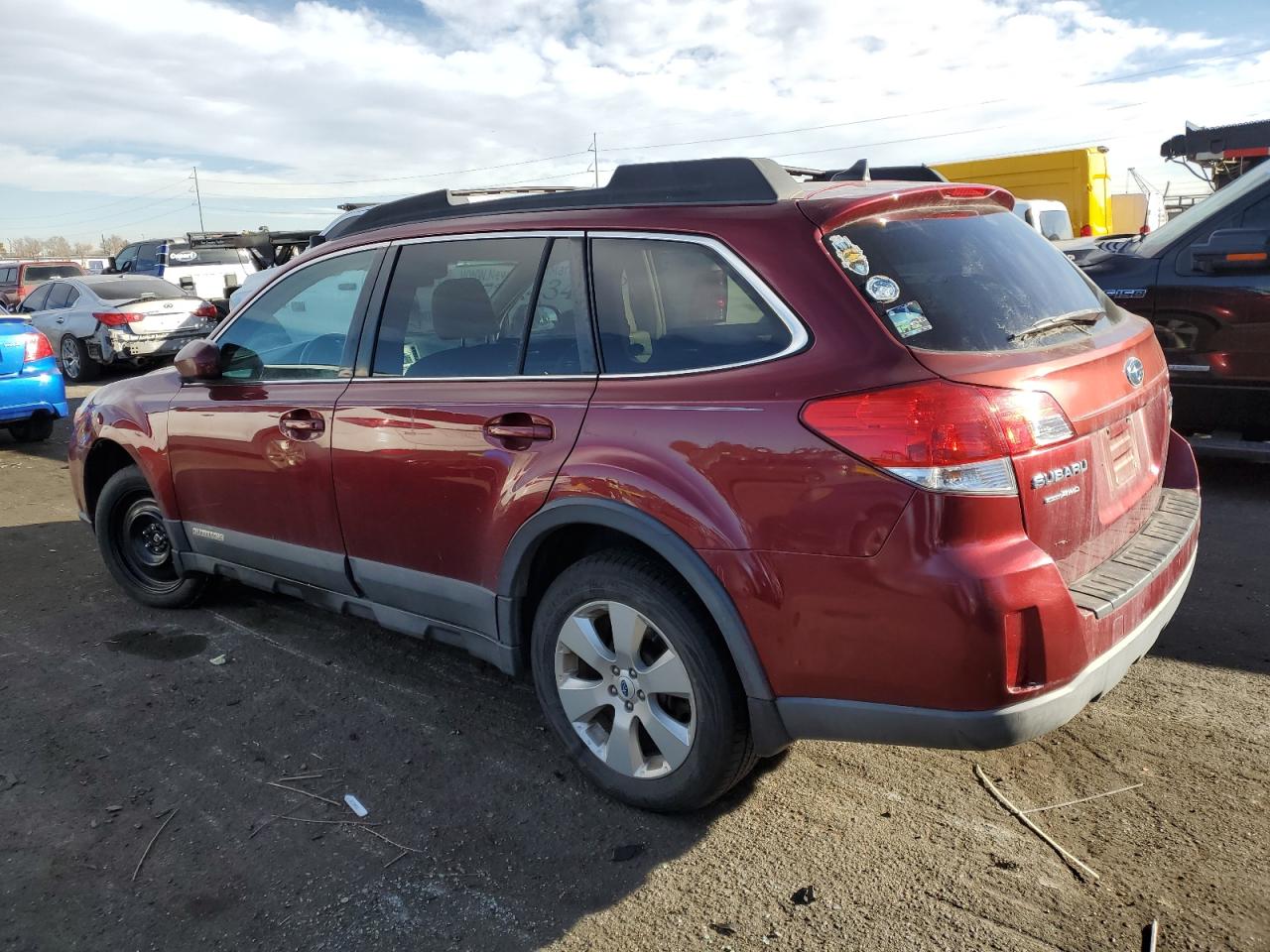 2011 Subaru Outback - Image 2
