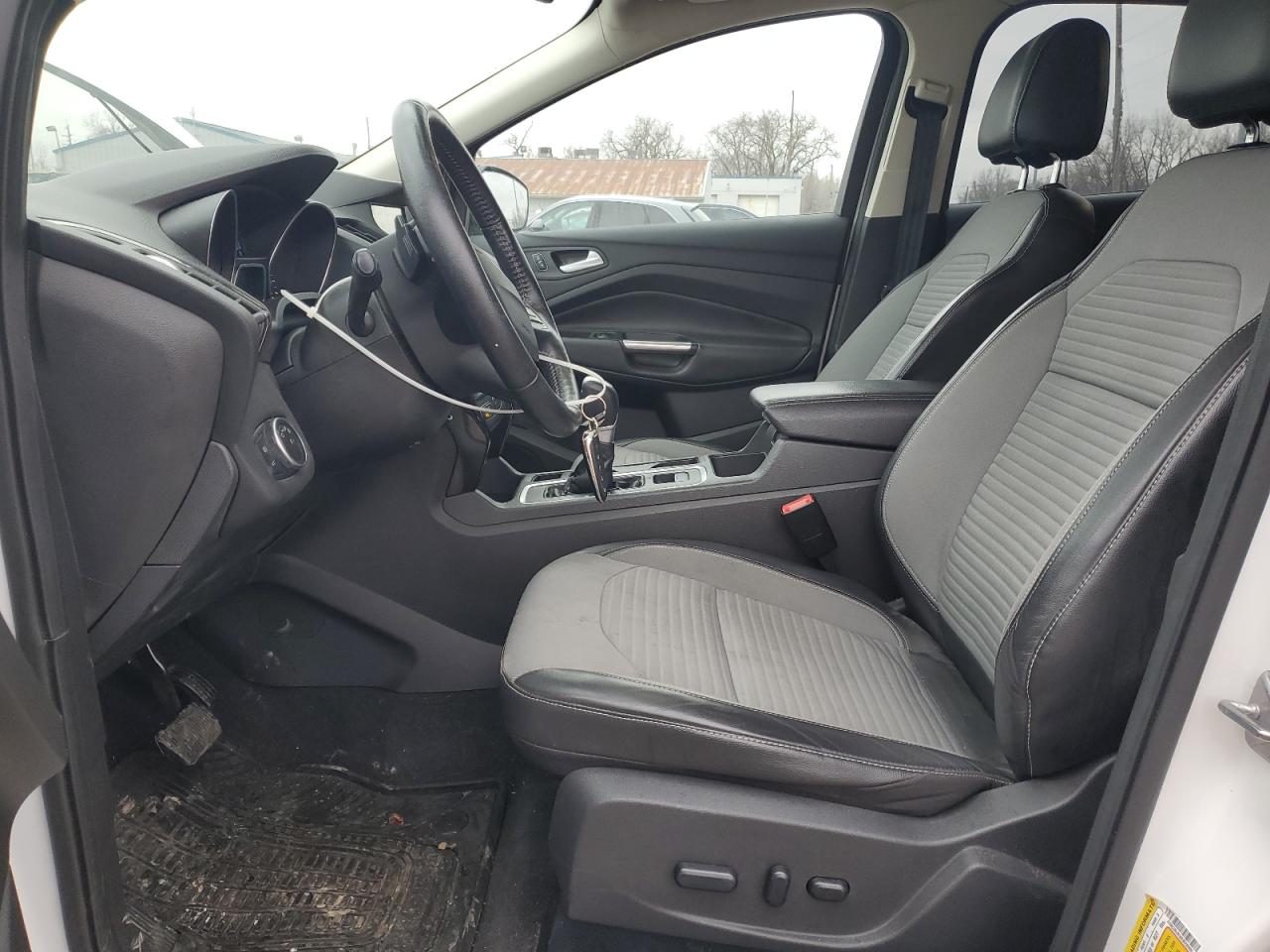 2017 Ford Escape - Image 7