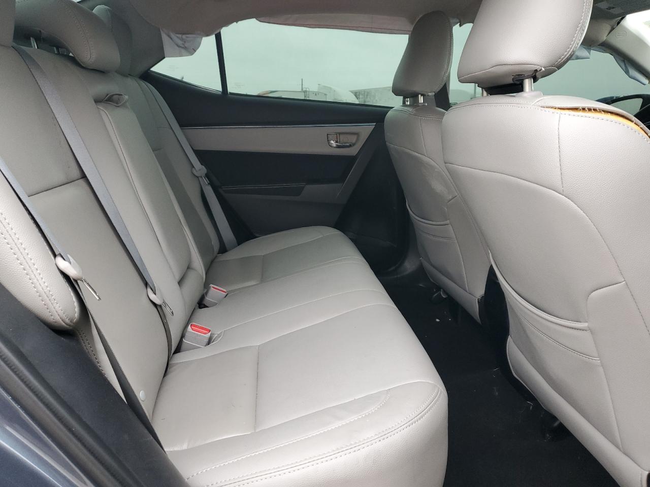 2016 Toyota Corolla - Image 11