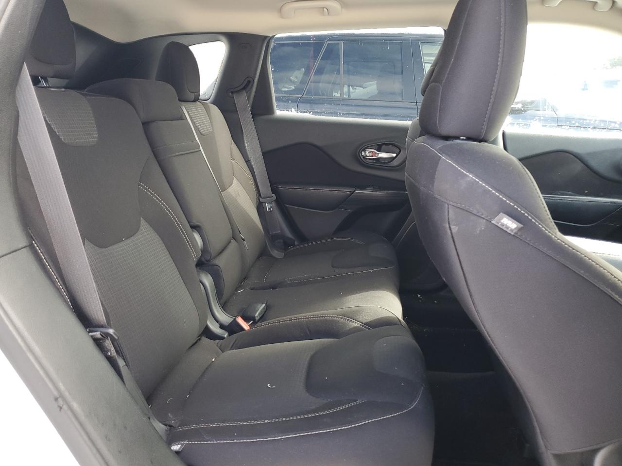2015 Jeep Grand Cherokee - Image 11