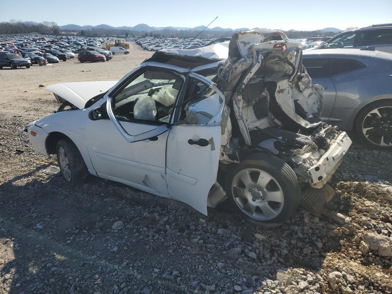 2002 Ford Focus - Image 2