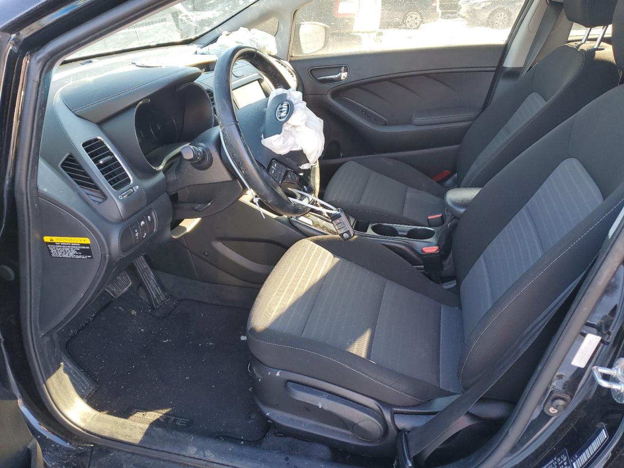 2018 Kia Forte - Image 7
