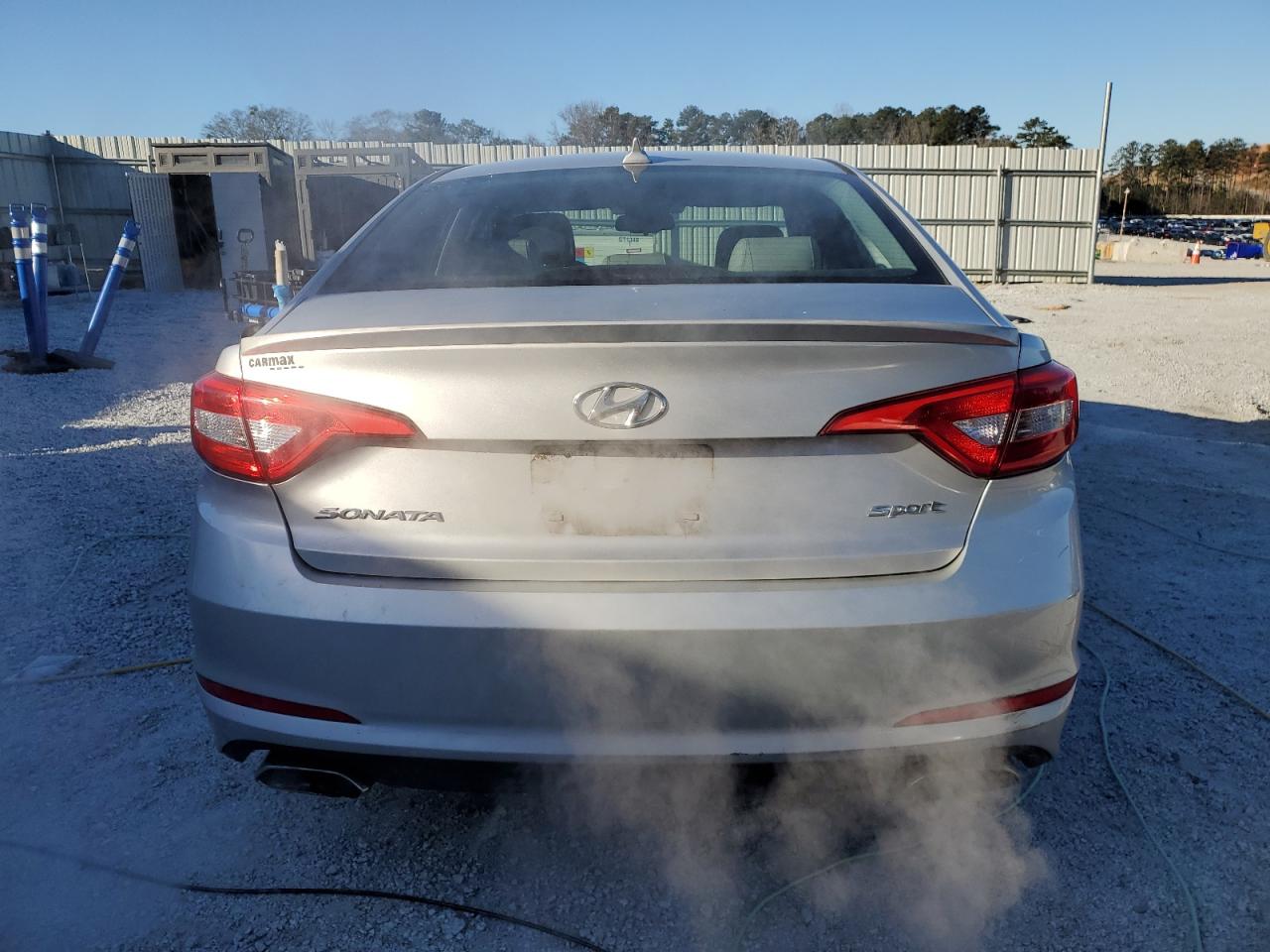 2015 Hyundai Sonata - Image 6